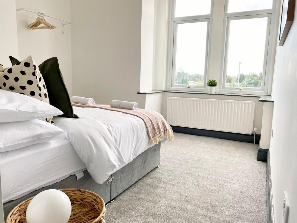 ゲーツヘッド4 Fairfield Terrace, Pelawアパートメント エクステリア 写真