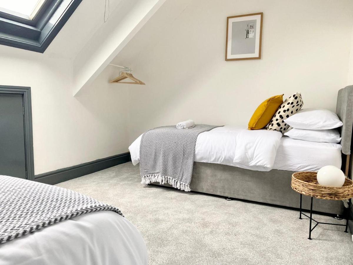 ゲーツヘッド4 Fairfield Terrace, Pelawアパートメント エクステリア 写真